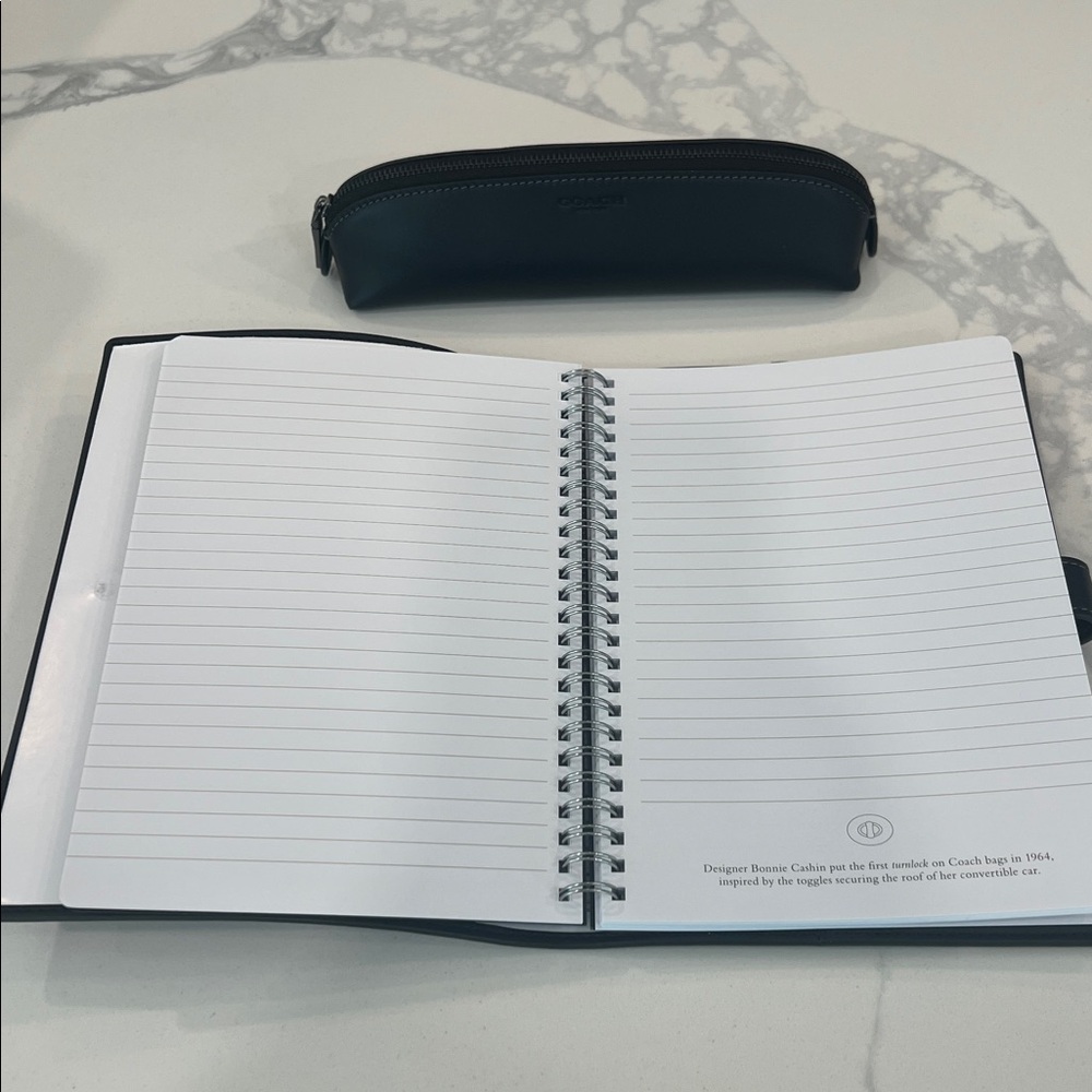 Cute. Coach 🐧🐧Notebook Set... - Picture 8 of 14